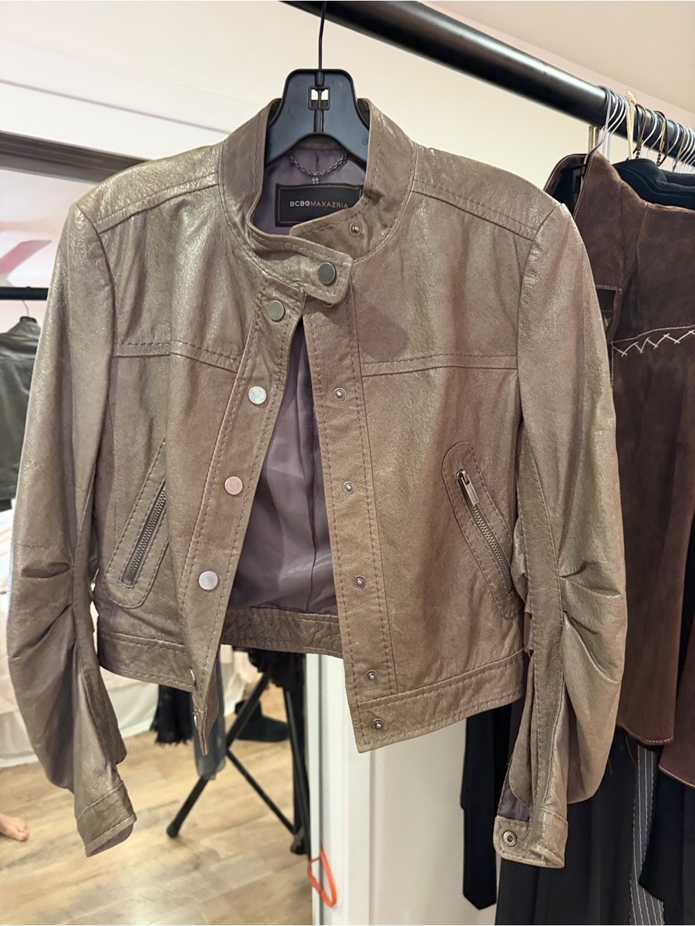 BCBGMAXAZRIA Women's Taupe vegan Leather Moto 🧥 ❤️